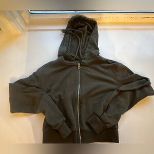 WILD FABLE GREEN ZIP UP HOODIE